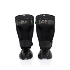 FAIRTEX SHIN GUARDS DETACHABLE IN STEP SHIN PADS SP7 - BLACK -Fairtex FAIRTEXSHINGUARDSSP7BK3