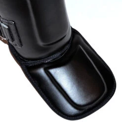 FAIRTEX SHIN GUARDS DOUBLE PADDED PROTECTOR SP3 - BLACK -Fairtex SHINGUARDSFAIRTEXSP3BLACK 4