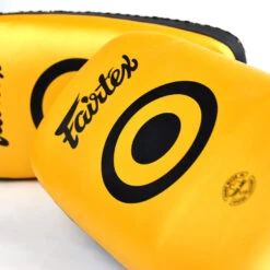 MUAY THAI PADS FAIRTEX CURVED LIGHT WEIGHT KICK PADS - KPLC5 GOLD -Fairtex THAIPADSFAIRTEXKPLC5GOLD6
