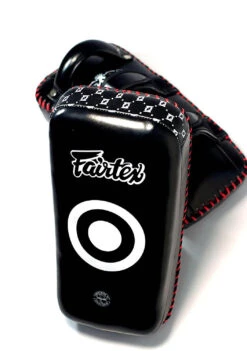 MUAY THAI PADS FAIRTEX SUPERIOR CURVED KICK PADS - KPLS2 -Fairtex muaythaikickpadskpls2 1